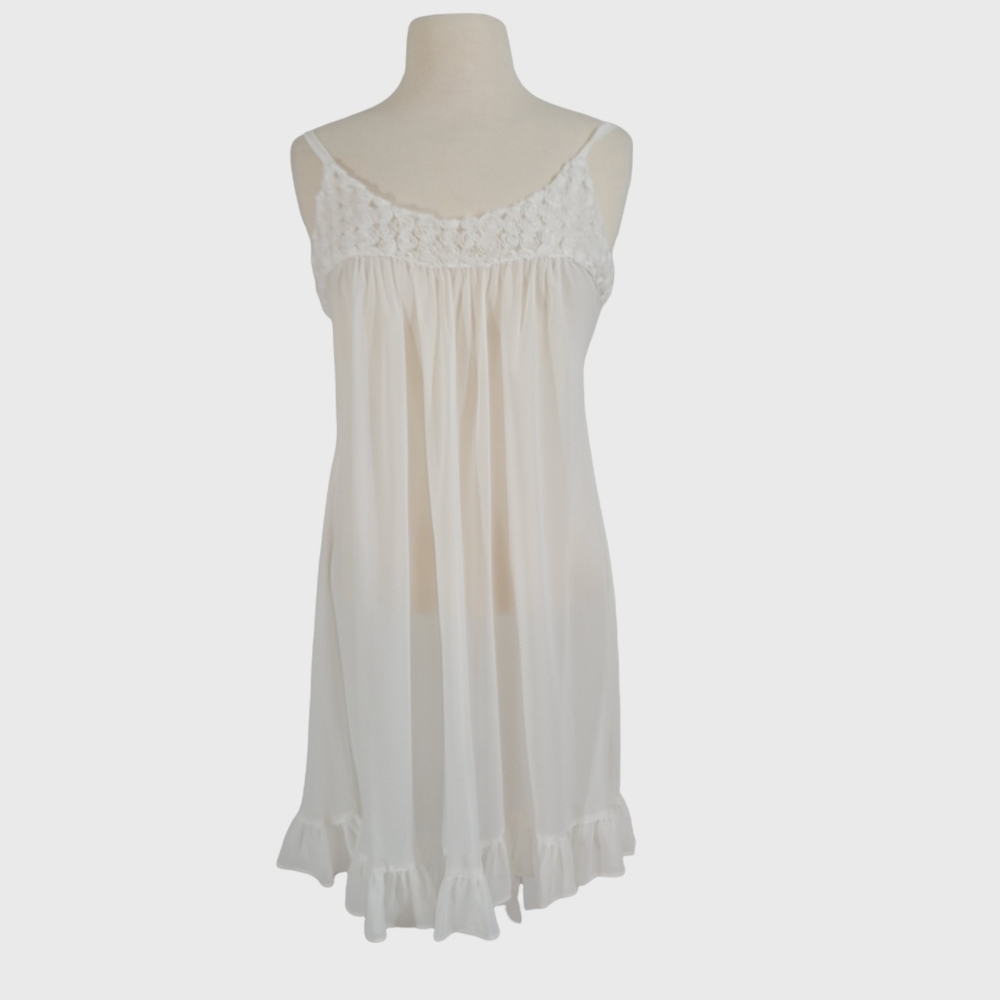 Oscar de la Renta White Flower Babydoll Chemise